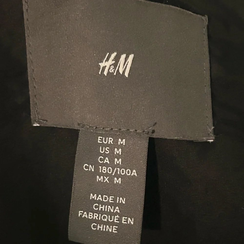 H&M Black Bomber Jacket for Women - Picture 4 of 4